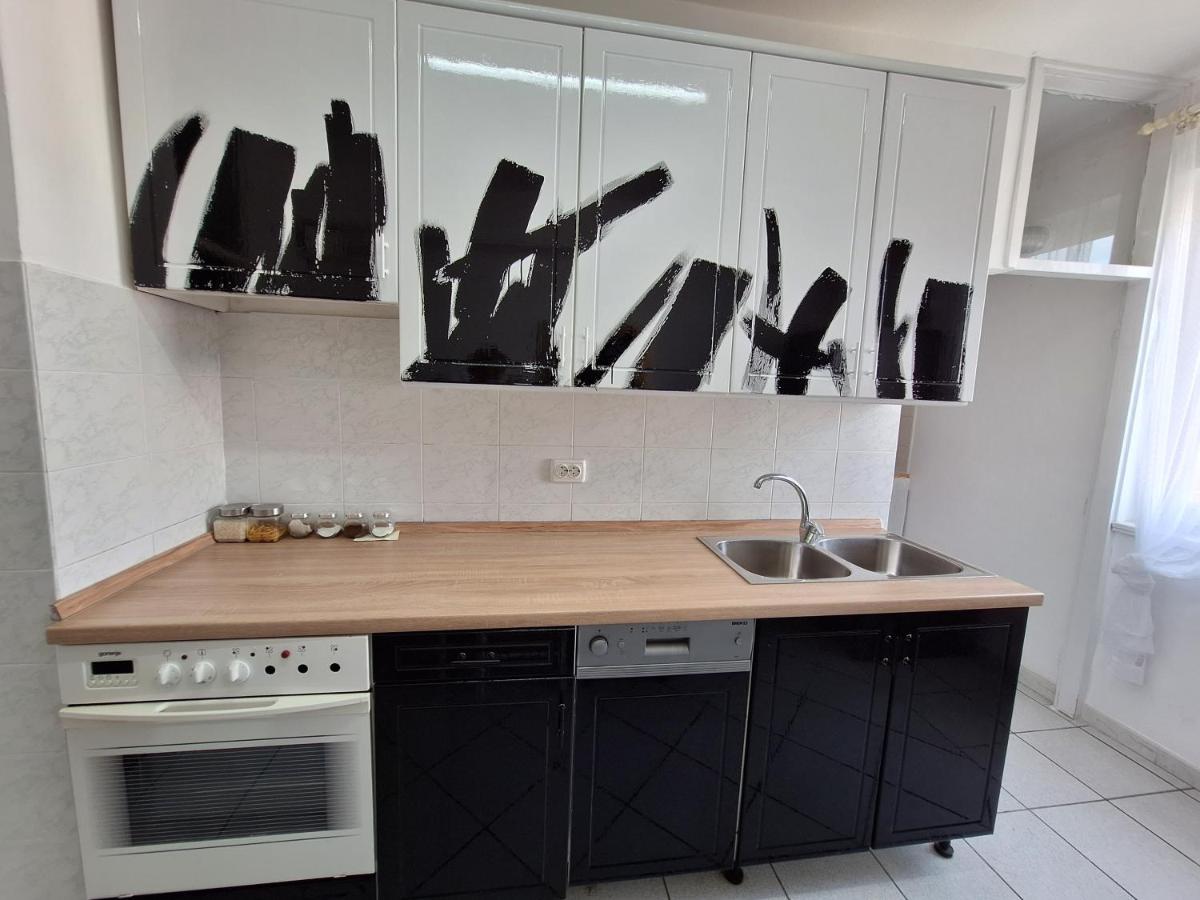 Two Bedroom Apartment Alma Ζαντάρ Εξωτερικό φωτογραφία